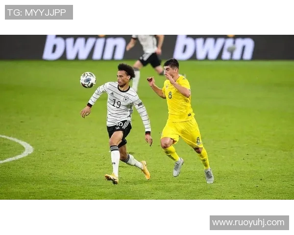 球星与足球队员之间的深厚情谊与相互喜爱揭示了什么样的默契与团队精神