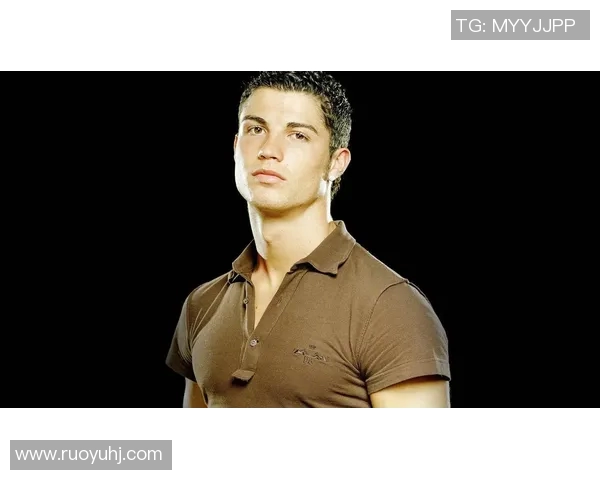 足球明星卡通形象大集合展现球场英姿与个性魅力